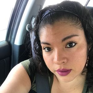 Meet your Posher, Reyna